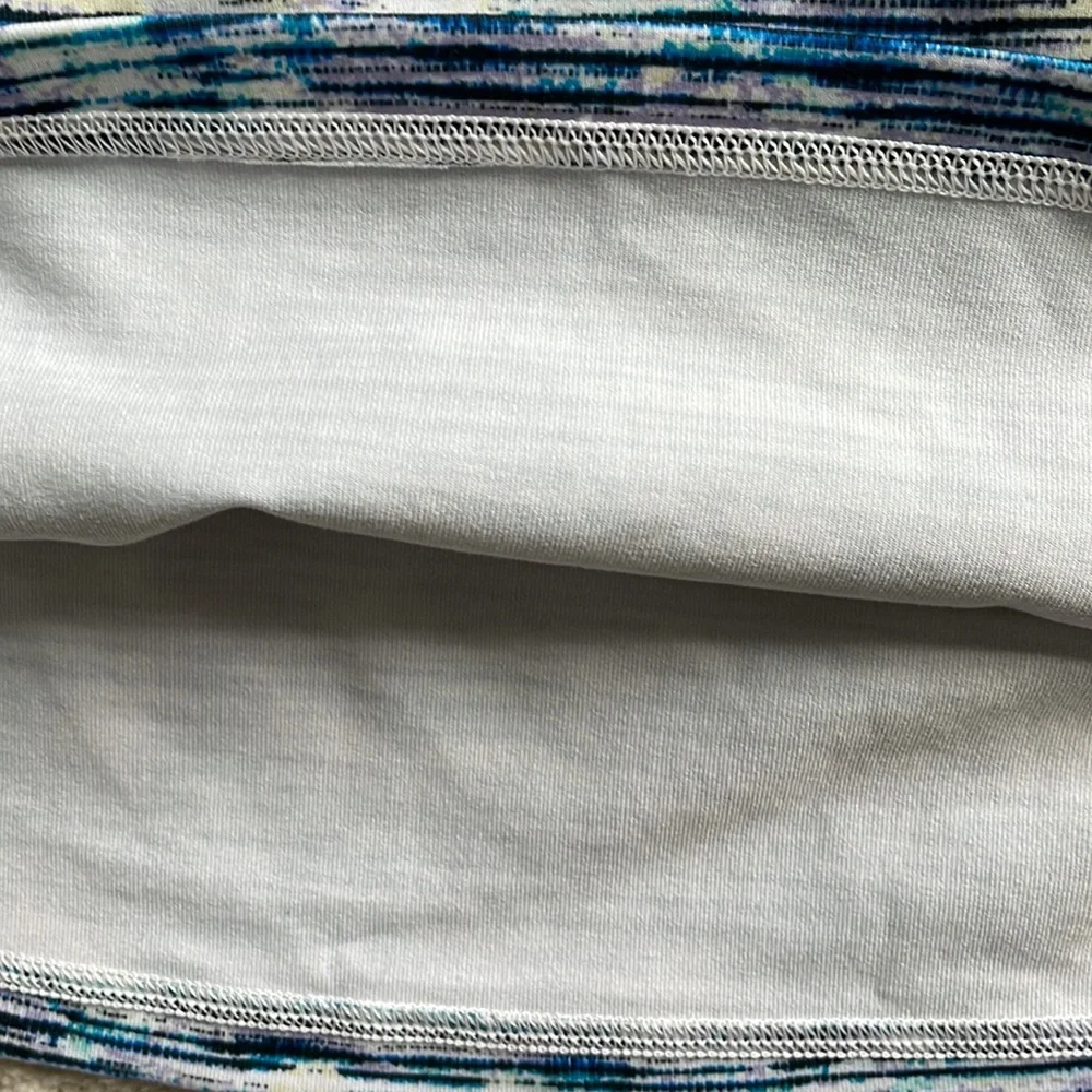 lululemon athletica size am